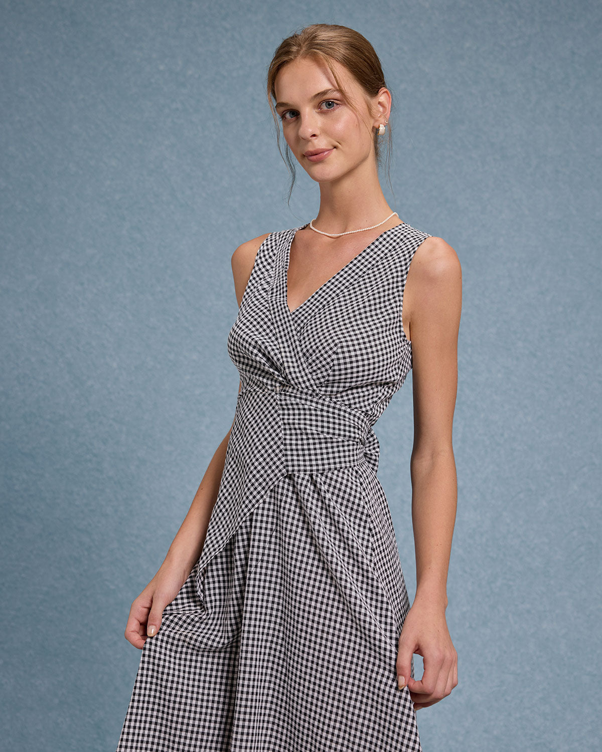 Black Plaid V Neck Sleeveless Maxi Dress